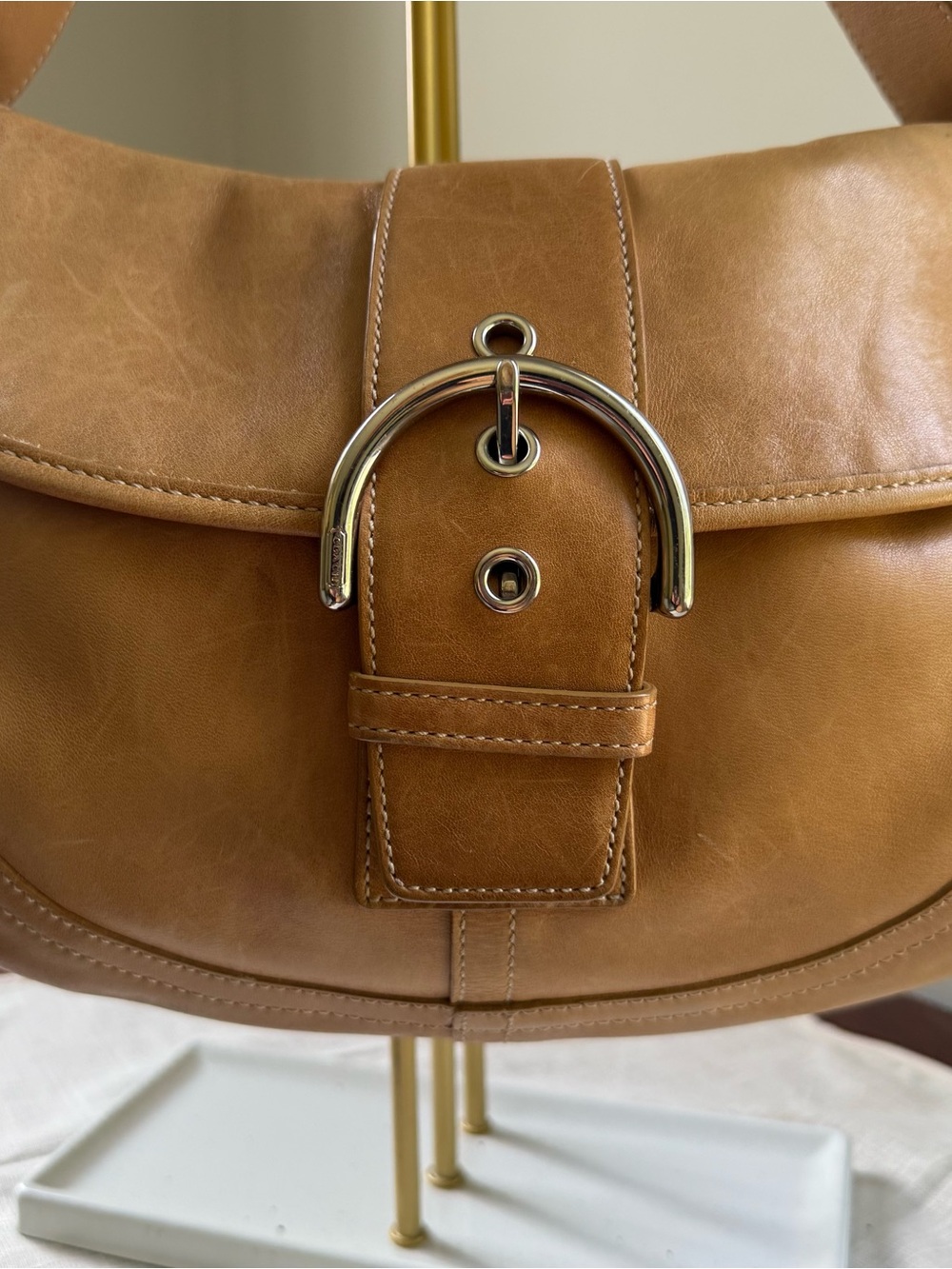 Coach SoHo Shoulder Bag Tan Leather - Picture 2 of 8
